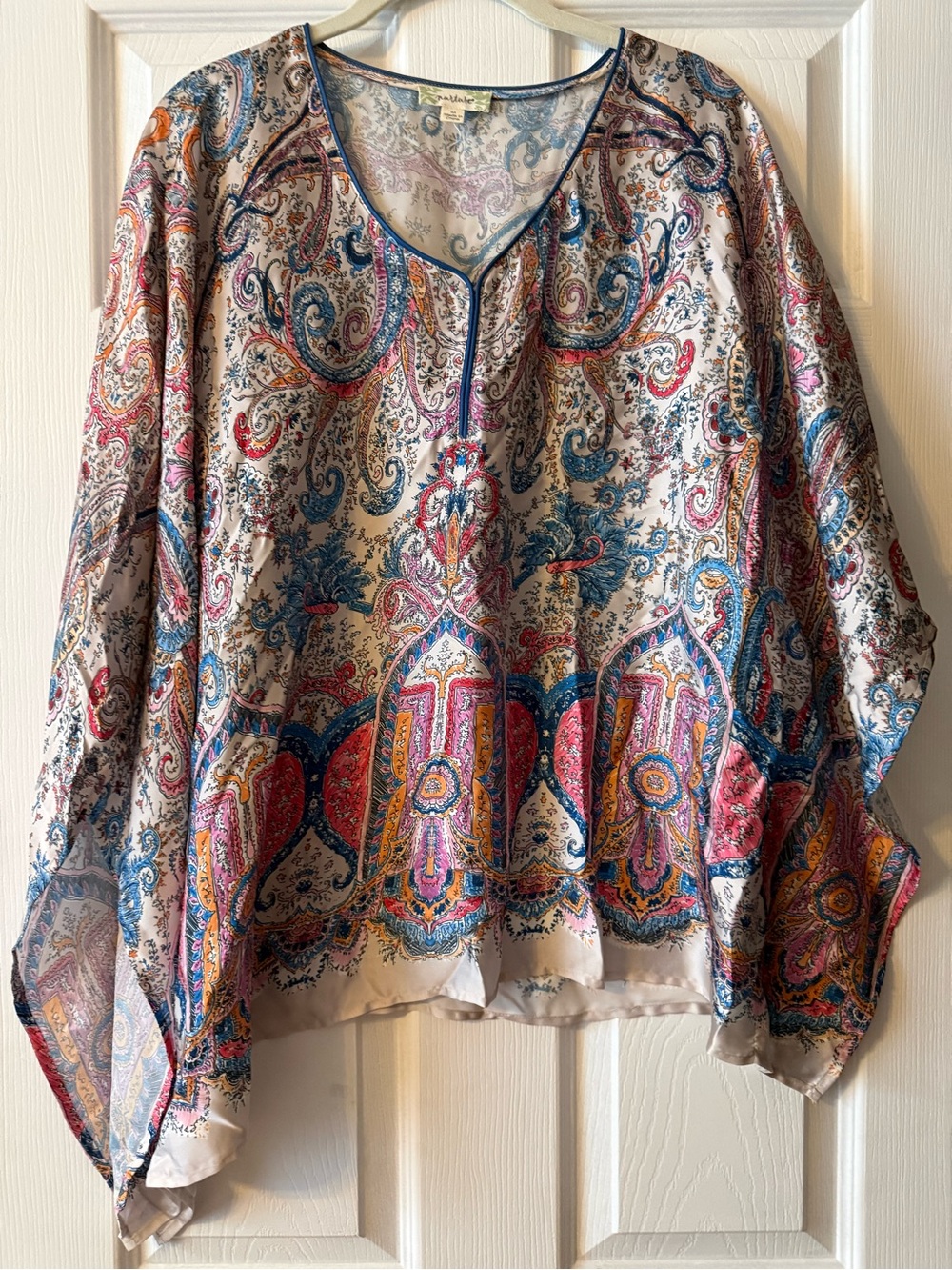 Nurture Boho Multi-Color Paisley V-Neck Poncho Top Medium
